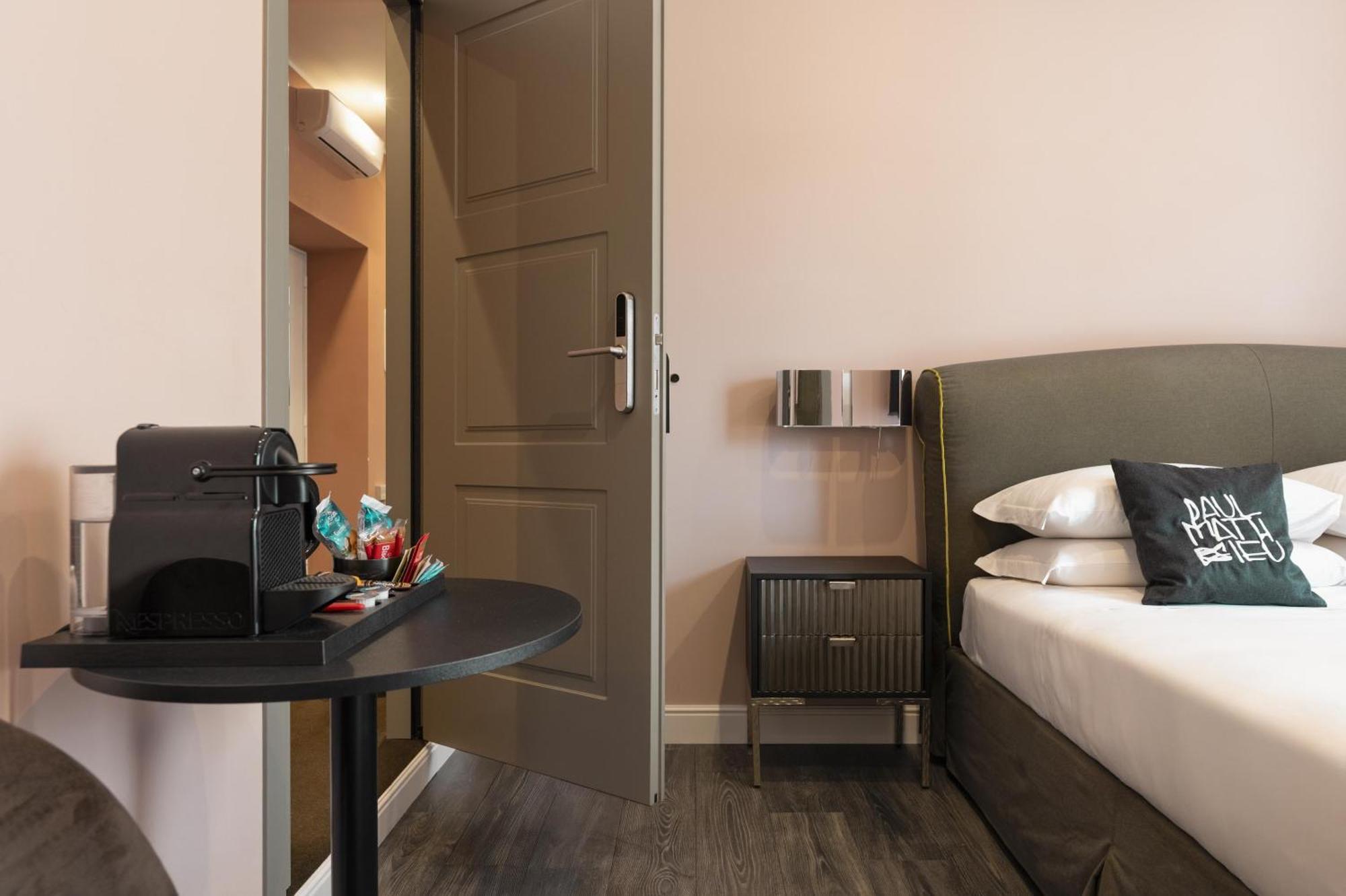 My Rooms In Vatican City ローマ エクステリア 写真