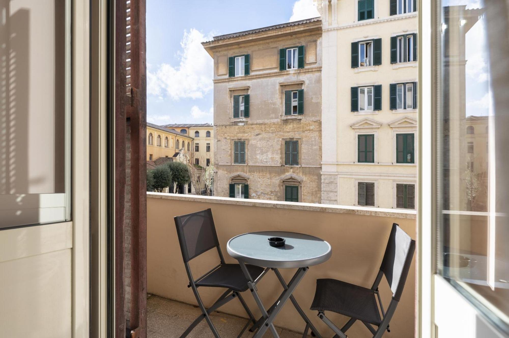My Rooms In Vatican City ローマ エクステリア 写真